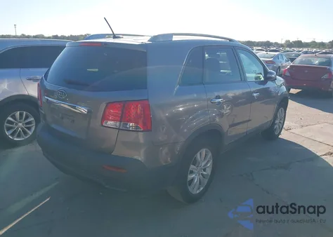 2011 Kia Sorento Lx V6 из США, поврежденный, VIN 5XYKT4A24BG075157